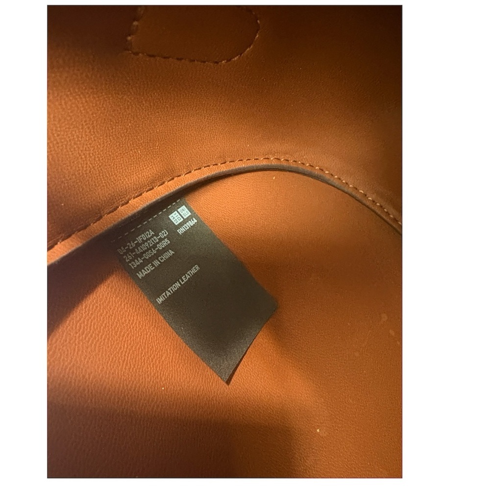 Women’s Shoulder Bag in Cognac Brown - Picture 5 of 8